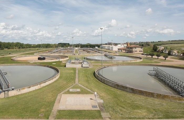 A las personas trabajadoras del Ciclo Integral del Agua en Asturias.