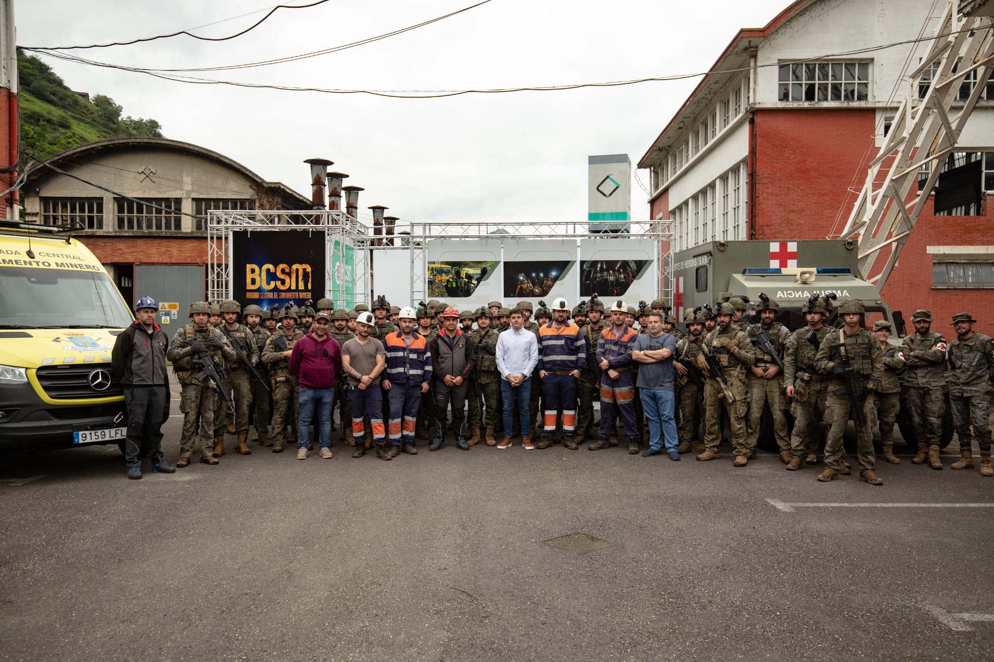 Los ejercicios del ejército en el Pozo Santiago, un aval para la creación del Centro Nacional de Entrenamiento y Rescate en actividades subterráneas.
